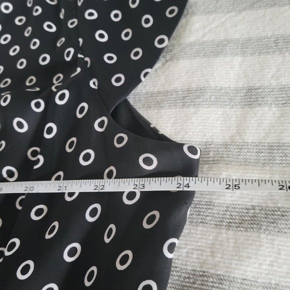 Jones New York Woman - Picture 9 of 9